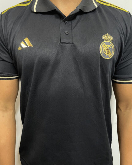 Camiseta Real Madrid Polo Preta C/ Dourado