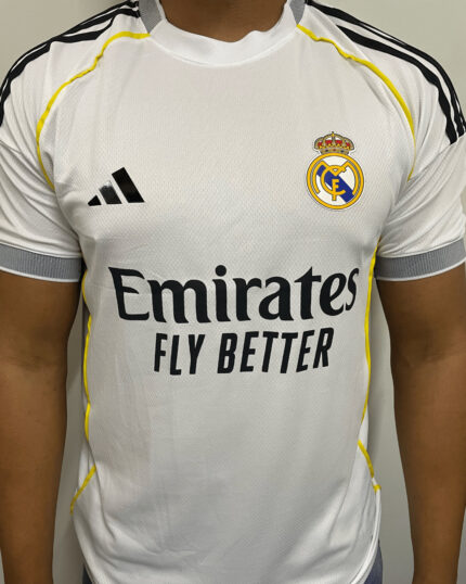 Camisa Real Madrid I Trad Branca 2025/26