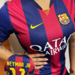 Camisa Barcelona Trad Retrô Neymar 2014/15 Feminina